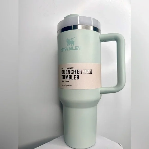 Stanley FlowState Quencher H2.0 Tumbler / 40oz / Color: Mist - Picture 1 of 12